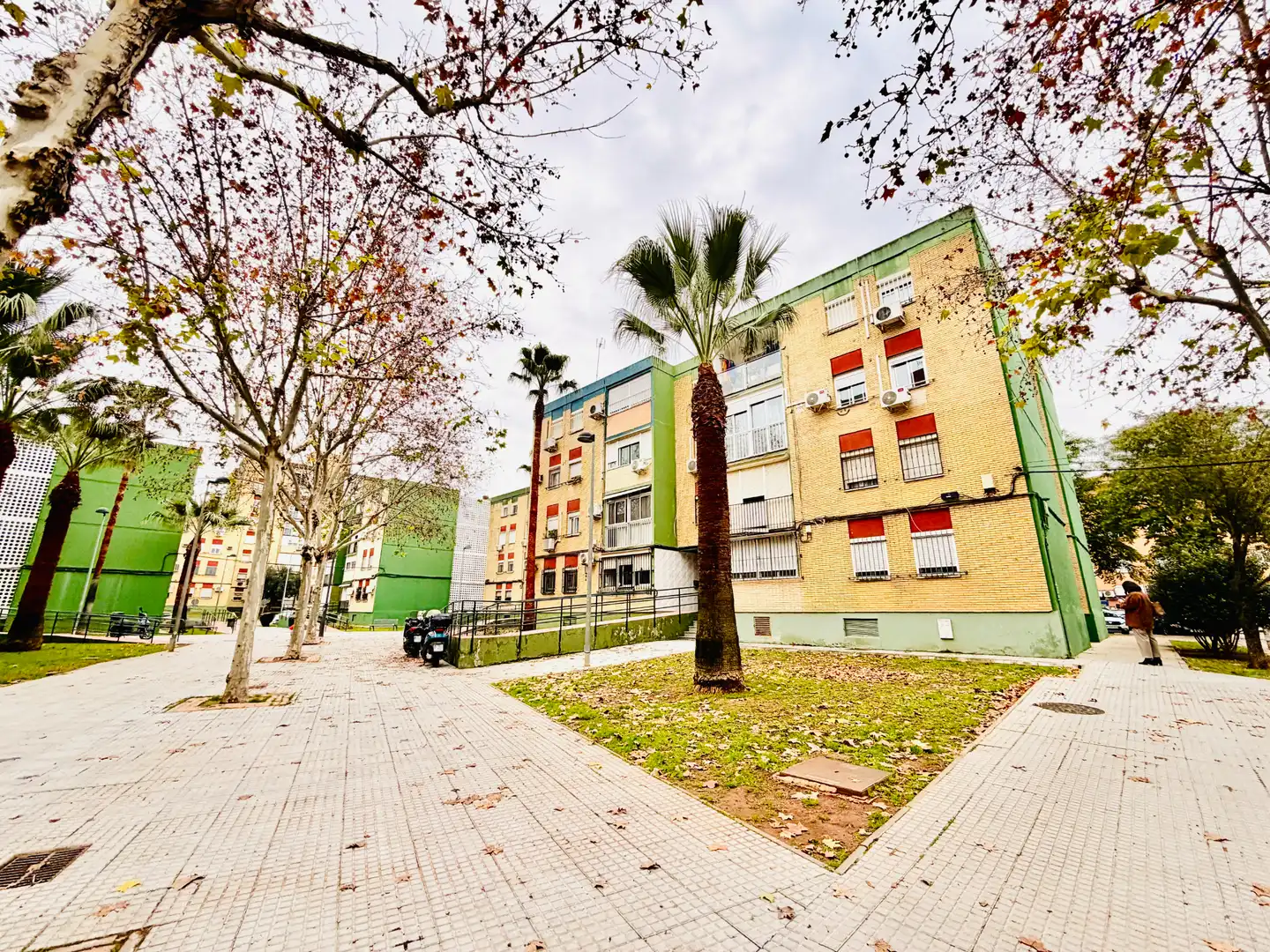 Vista exterior de Pis de lloguer en Montequinto amb Aire condicionat, Moblat i Rentadora