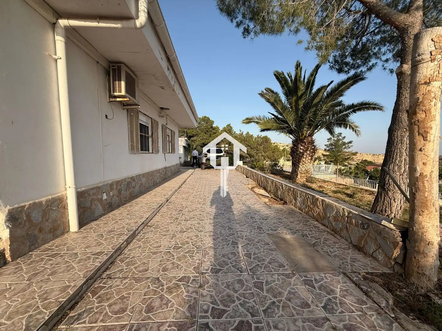 Exterior view of Houses for sale in San Vicente del Raspeig / Sant Vicent del Raspeig  with Air Conditioner, Private garden and Terrace