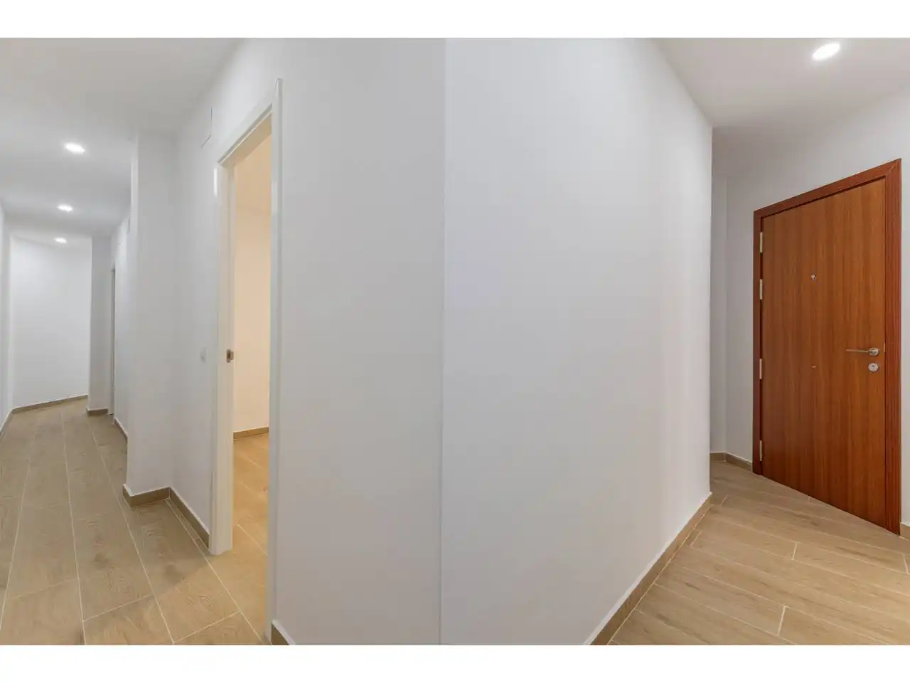 Piso en venta en Valencia con Balcón