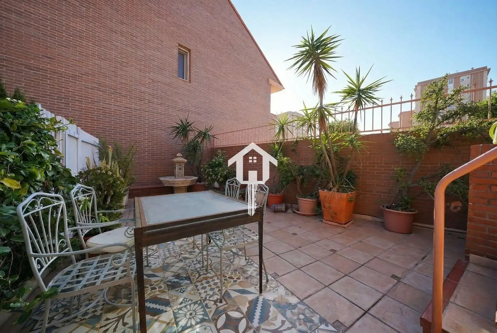 Terrassa de Casa adosada en venda en Alicante / Alacant amb Aire condicionat, Calefacció i Jardí privat