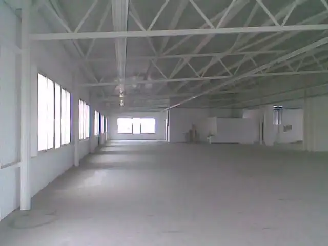 Fabrikhallen zum Verkauf in Cornellà de Llobregat