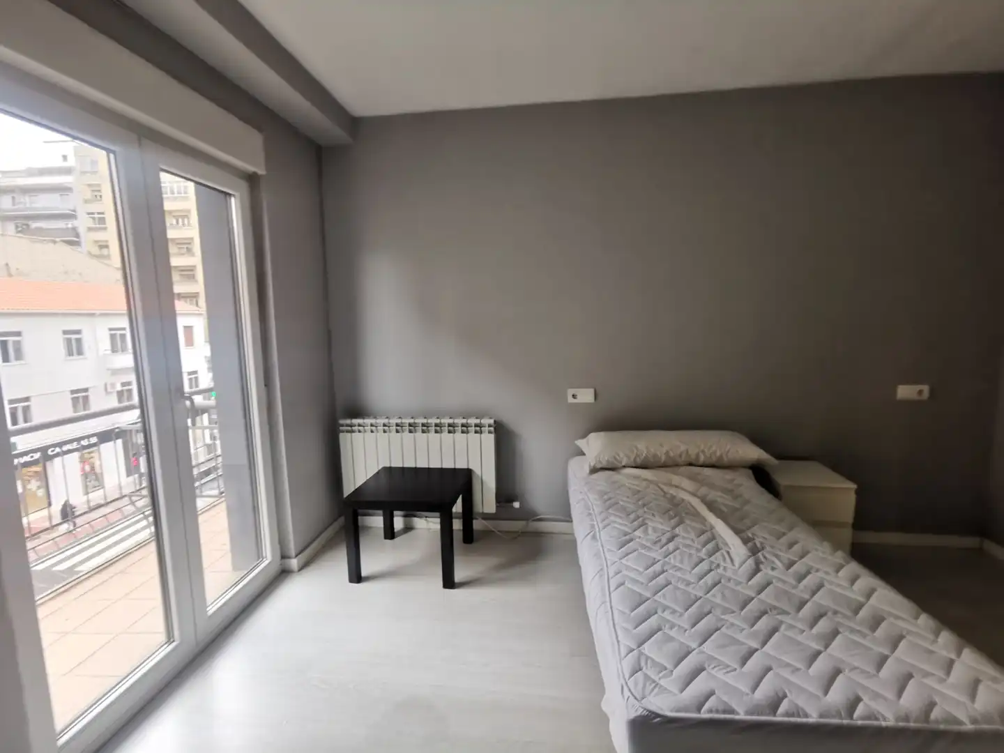 Wohnung zur Miete in Paseo de Canalejas, Sancti Spiritus - San Juan