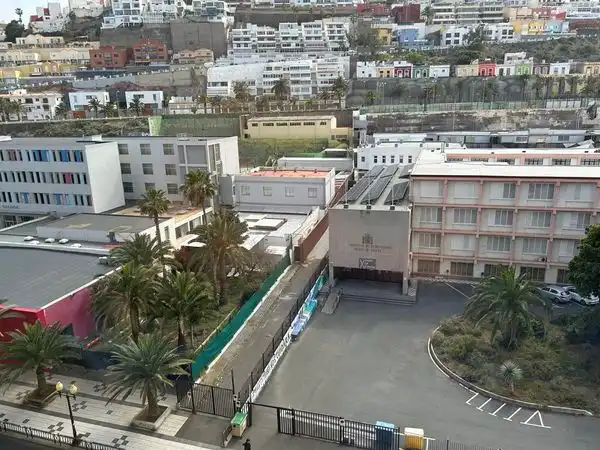 Vista exterior de Piso de alquiler en Las Palmas de Gran Canaria