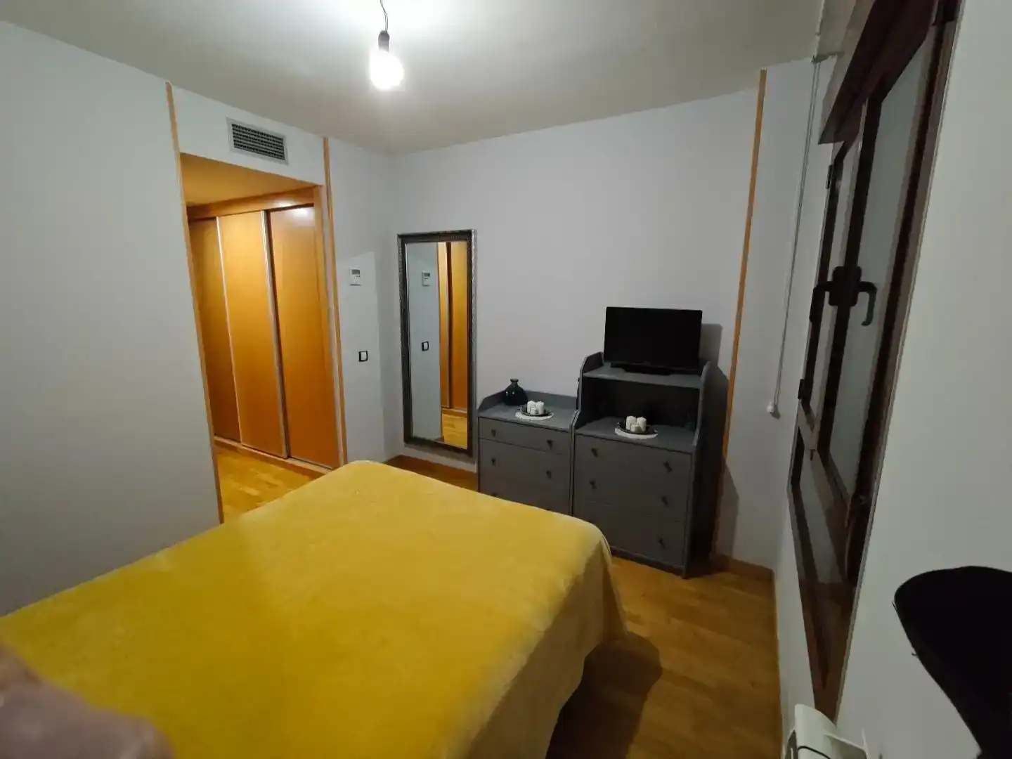 Habitación de Casa o chalet en venta en Parla con Aire acondicionado, Parquet y Trastero