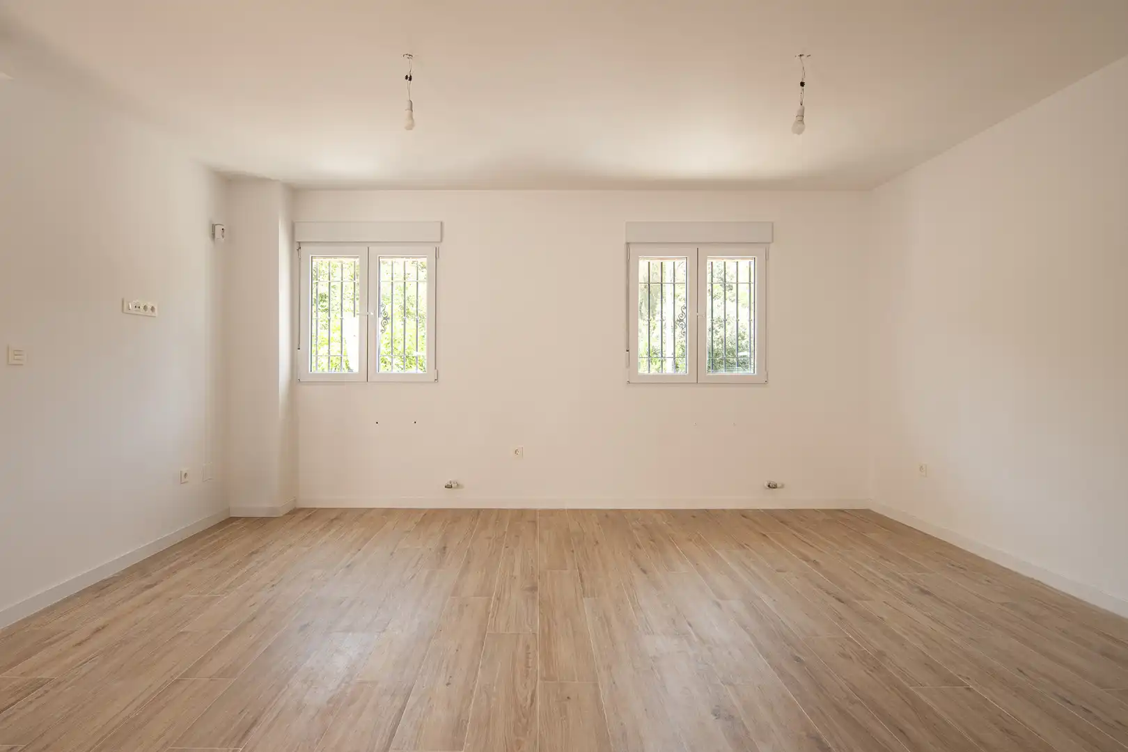 Sala d'estar de Casa adosada en venda en Huétor Vega amb Jardí privat, Terrassa i Forn