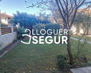 Jardí de Pis de lloguer en Cerdanyola del Vallès amb Calefacció i Terrassa