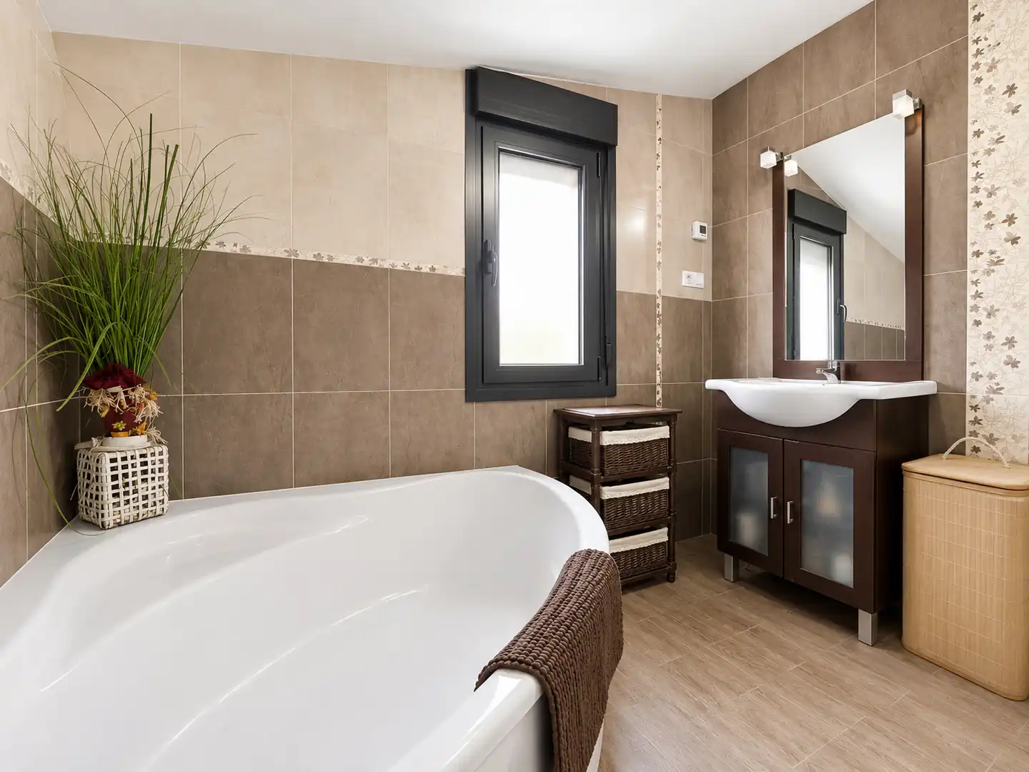 Baño de Casa o chalet en venta en Nuevo Baztán con Aire acondicionado, Calefacción y Jardín privado