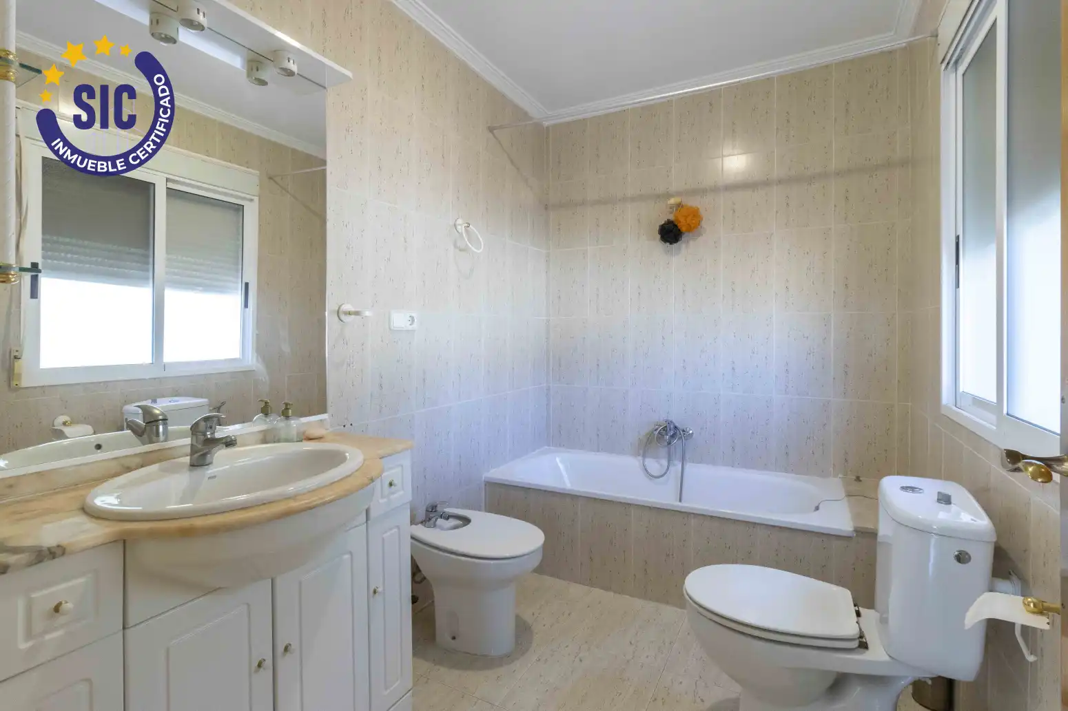 Baño de Casa o chalet en venta en Torrent con Aire acondicionado, Jardín privado y Terraza