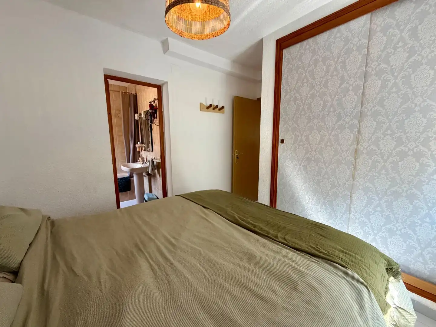Bedroom of Houses for sale in El Campello  with Air Conditioner, Heating and Terrace