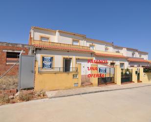 Vista exterior de Casa o xalet en venda en Membrío amb Terrassa i Balcó