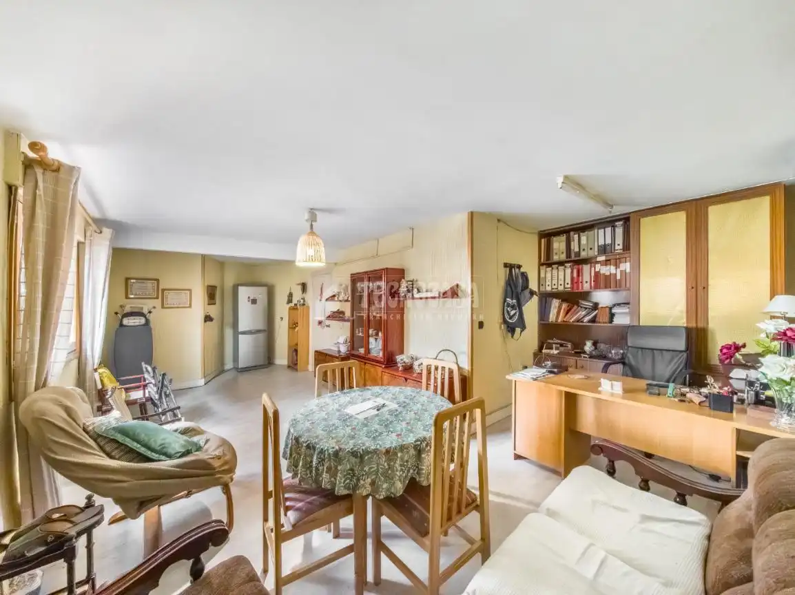 Casa adosada en venta en Campo Real