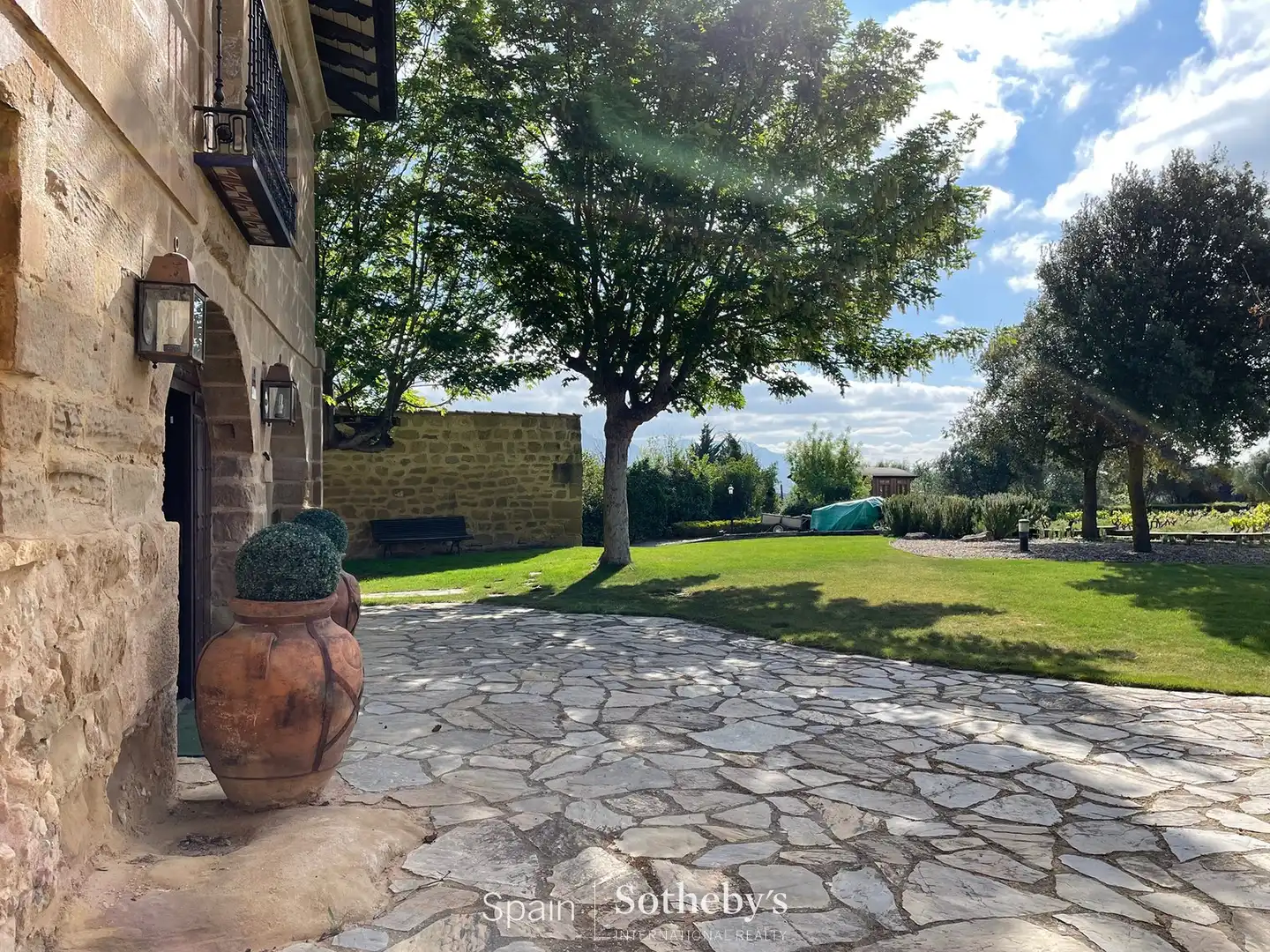 Garten von Residential zum Verkauf in Villalba de Rioja