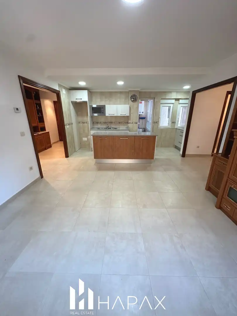 Flat with terrace for sale in Salamanca - CL ACACIAS, LAS