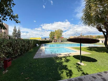Swimming pool of Flat for sale in Alicante / Alacant  with Air Conditioner, Heating and Private garden