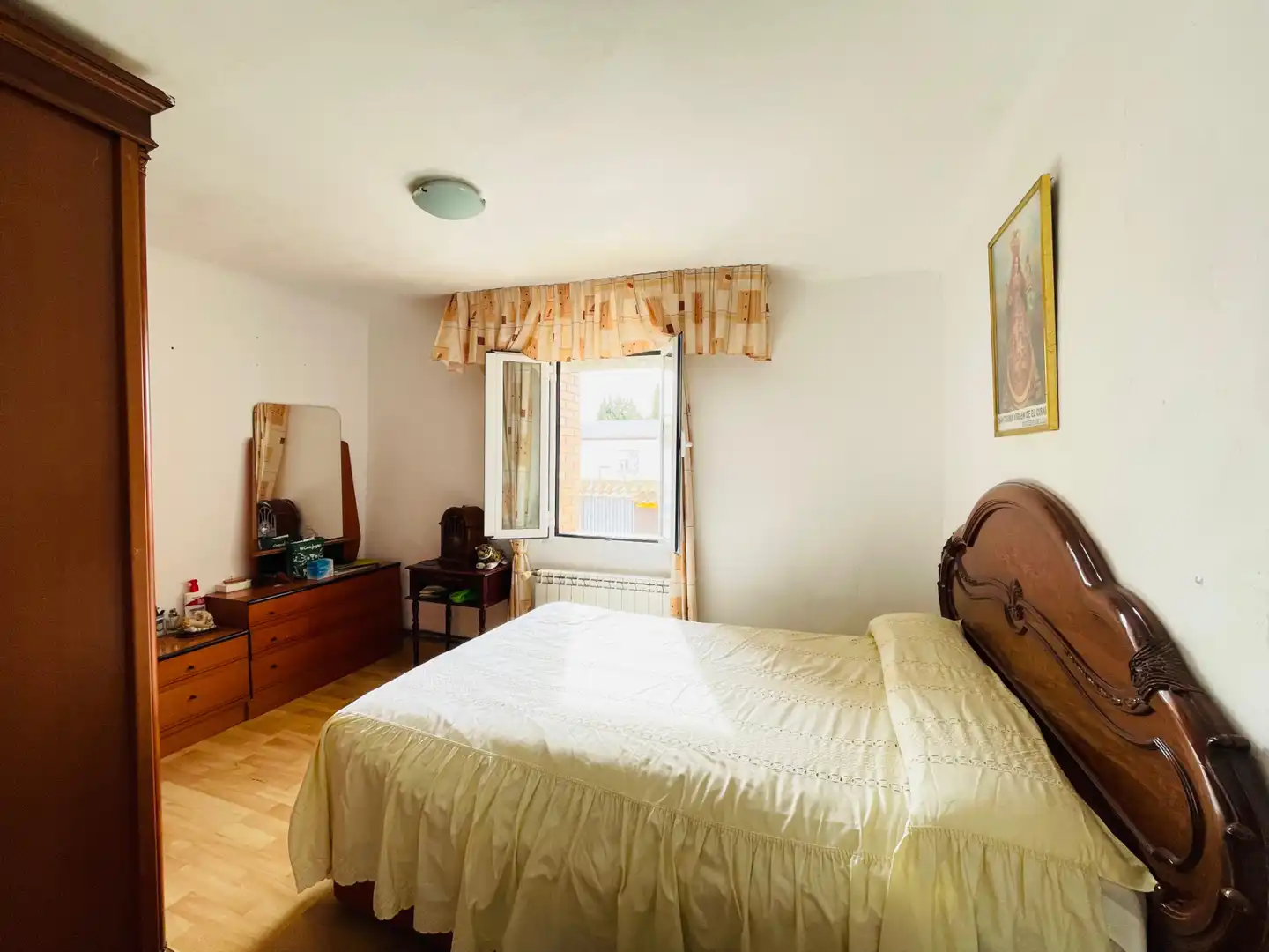 Habitación de Casa o chalet en venta en Nuez de Ebro con Aire acondicionado, Calefacción y Jardín privado