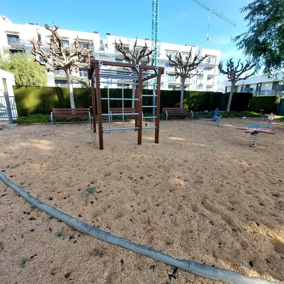Parking de Piso en venta en Vilafranca del Penedès con Calefacción, Parquet y Terraza