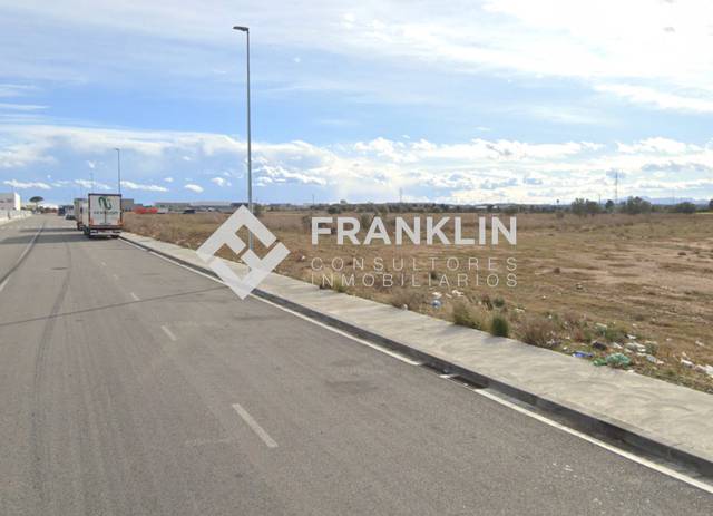 Terreno industrial en Alquiler en Lloc Pp les Pedroses en El Far d'Empordà