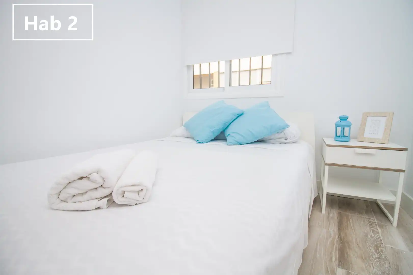 Bedroom of Flat for share in Málaga  with Air Conditioner, Heating and Furnished