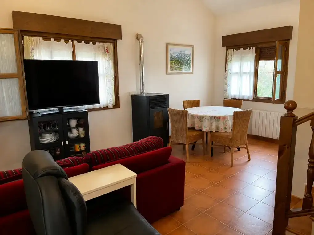 Sala de estar de Casa o chalet en venta en Llanes con Calefacción, Jardín privado y Terraza