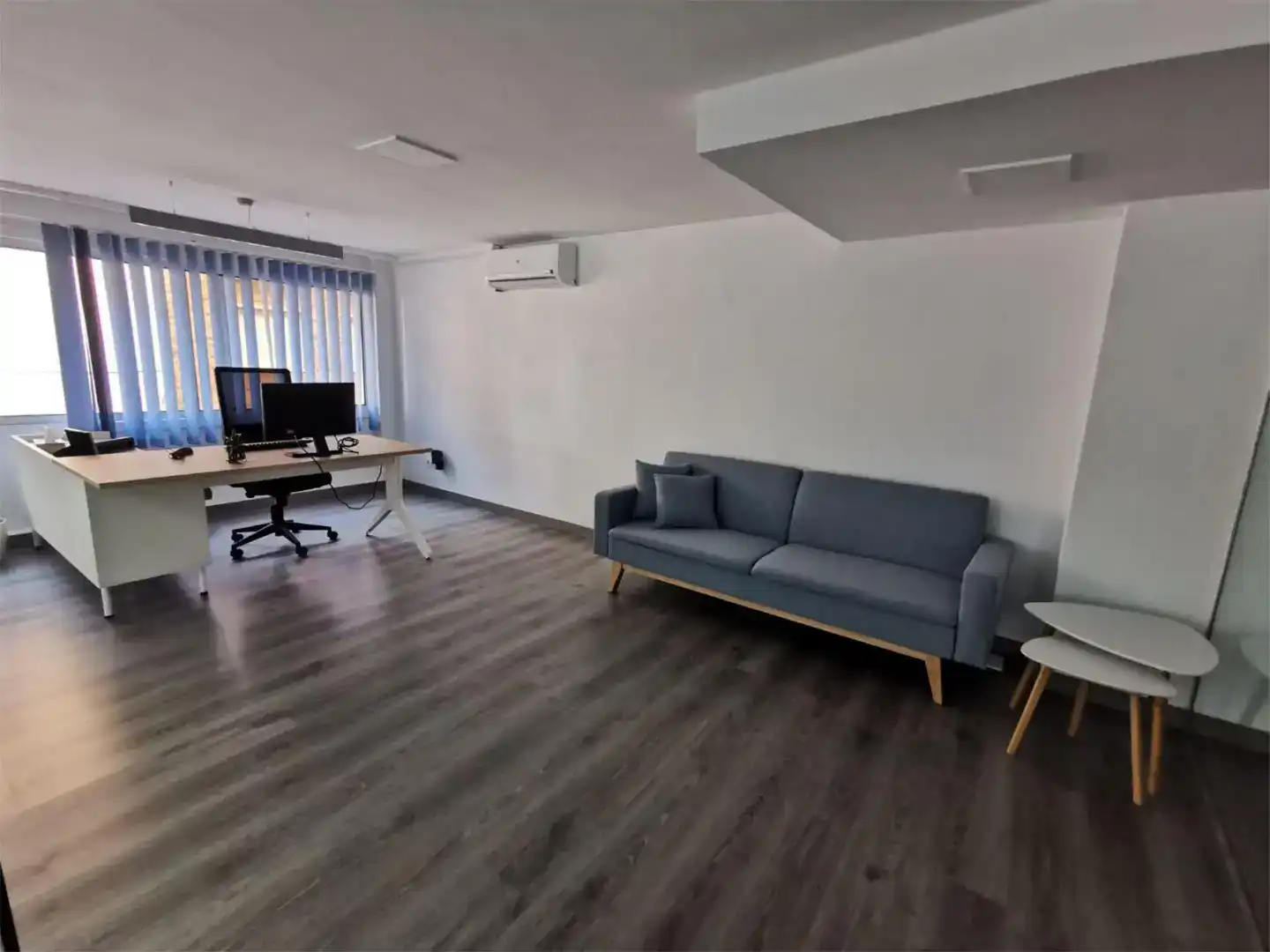 Local de alquiler en Premià de Mar con Aire acondicionado, Parquet y Amueblado