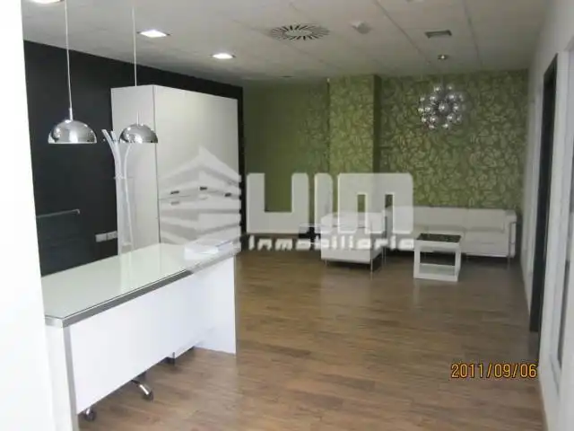 Local en venta en Puçol con Terraza
