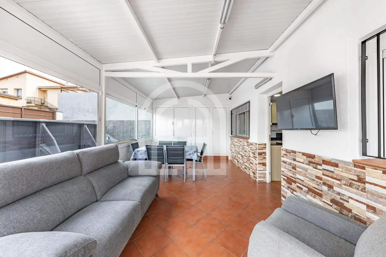 Sala d'estar de Casa o xalet en venda en Martorelles amb Moblat