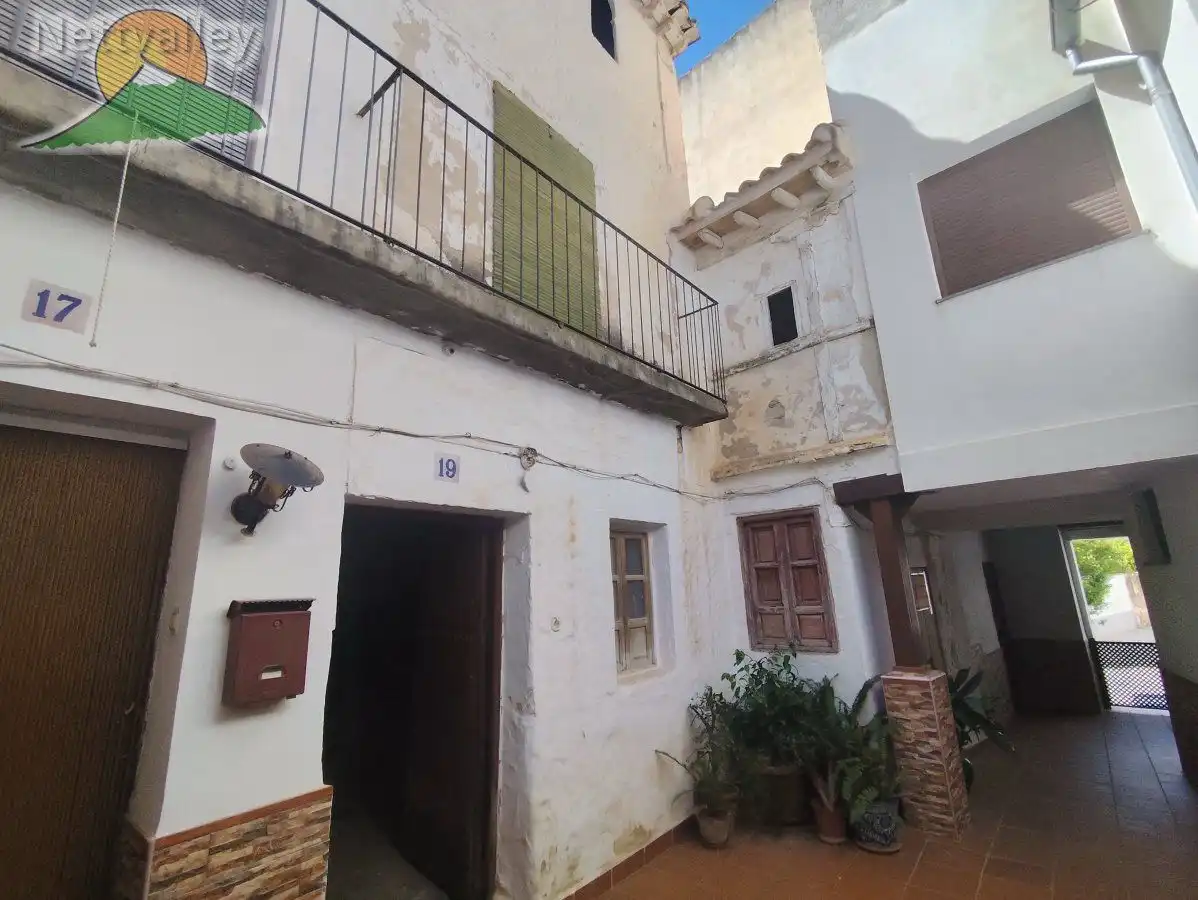 House for sale in LARGA 19