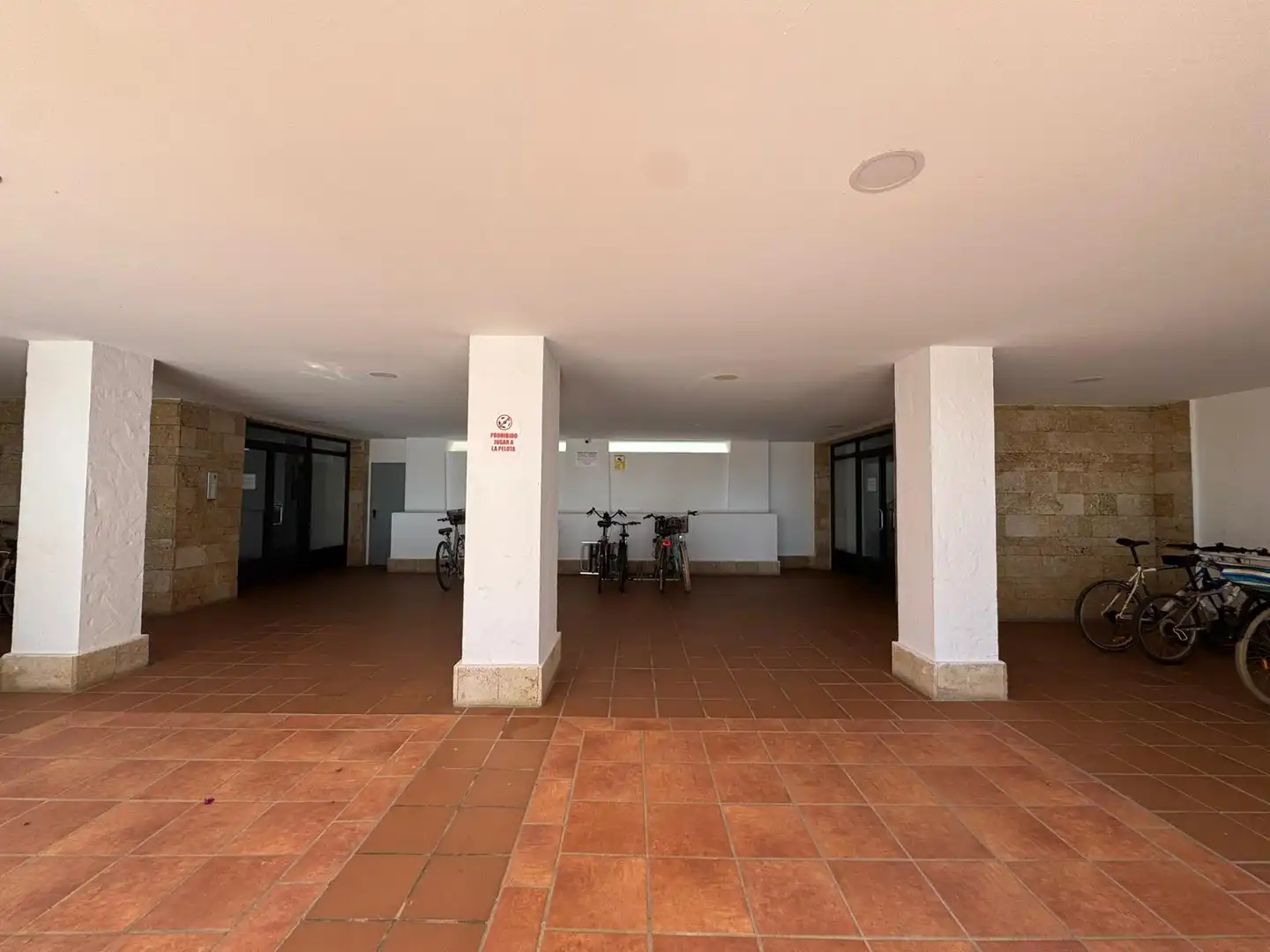 Apartamento en venta en Rota con Terraza y Piscina comunitaria