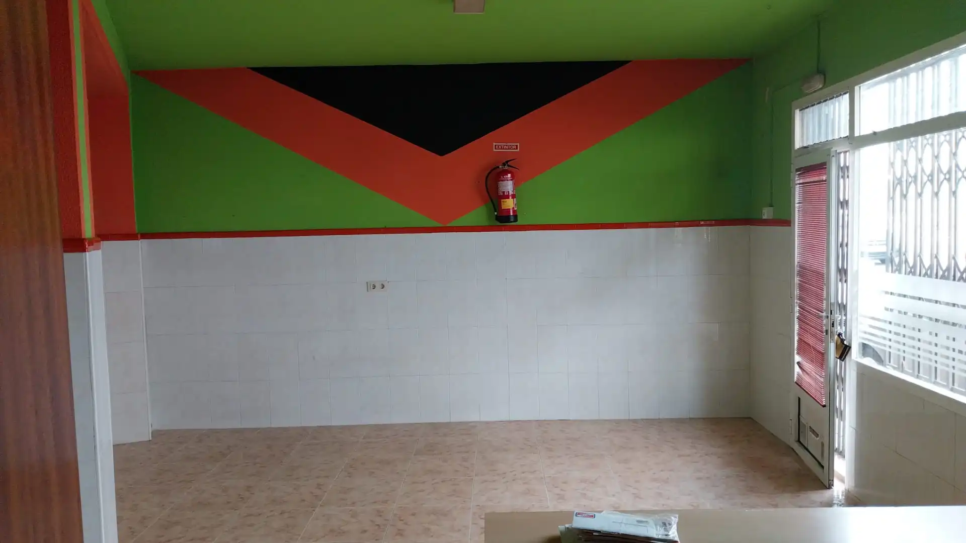 Local comercial en alquiler en Calle el Tercio, imagen 3