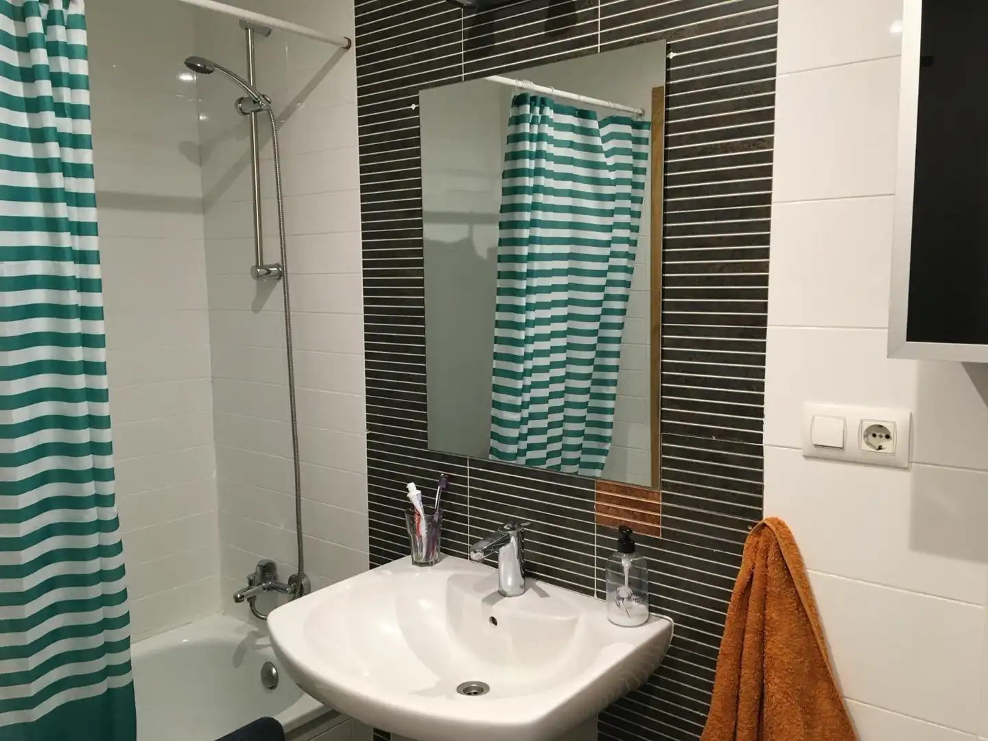 Baño de Piso en venta en Museros con Aire acondicionado y Balcón