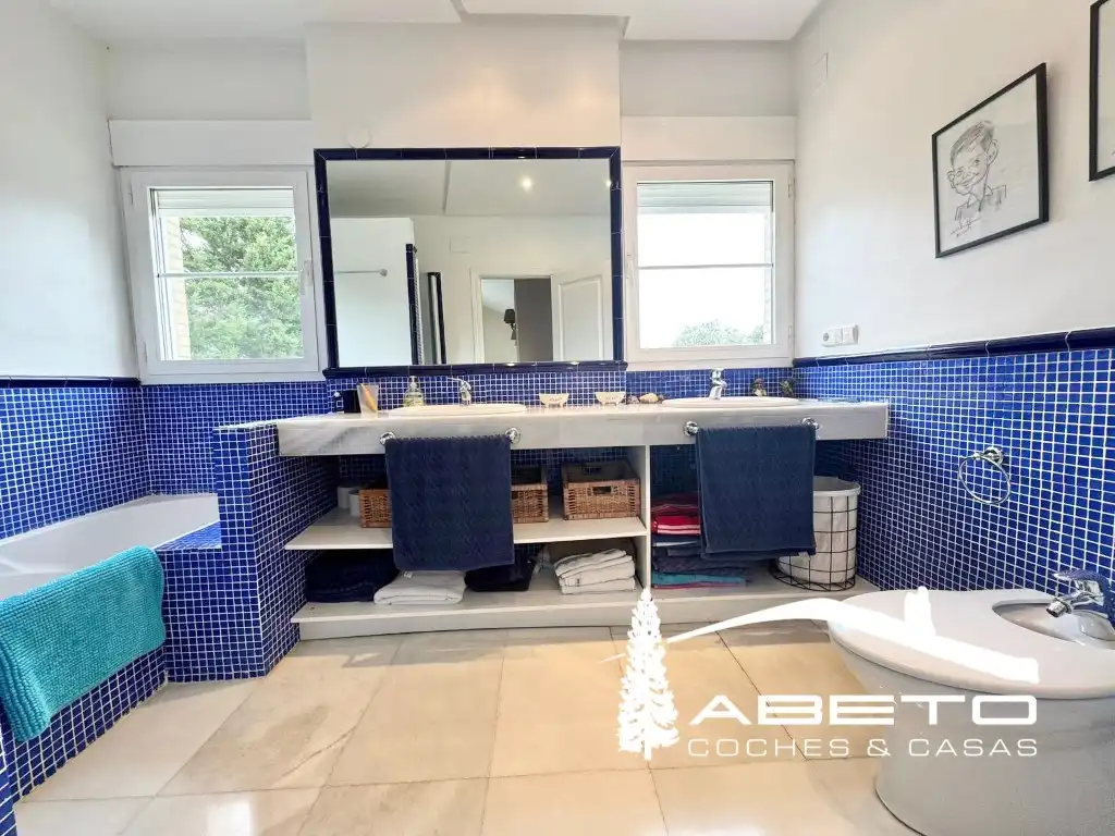Bany de Casa o xalet en venda en Ciudalcampo