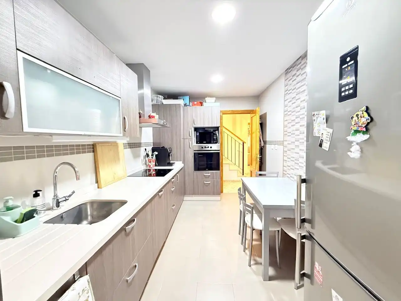 Cocina de Casa adosada en venta en Vélez-Málaga con Aire acondicionado y Calefacción