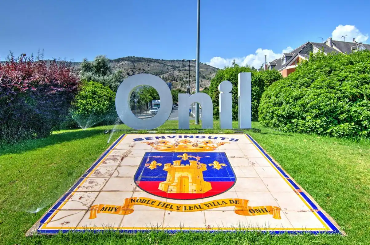 Vista exterior de Piso en venta en Onil con Calefacción, Terraza y Trastero