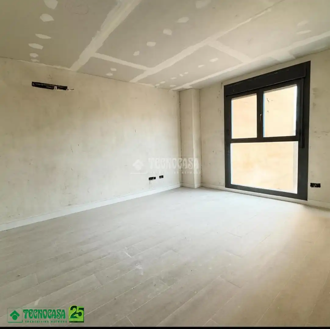 Bedroom of Duplexes for sale in Toledo  with Air Conditioner