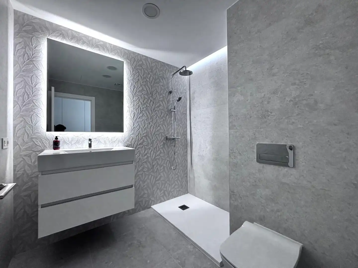 Apartamento con ascensor en alquiler en Calle la Tala, imagen 32
