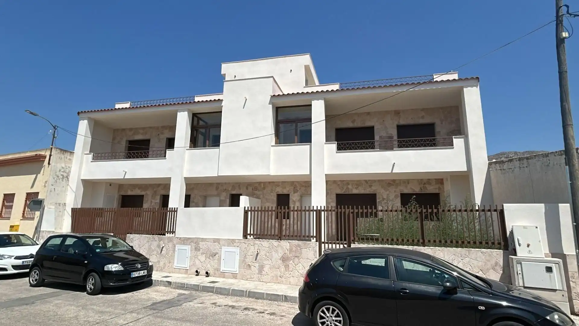Bungalow con giardino in vendita a Hondón de las Nieves / El Fondó de les Neus