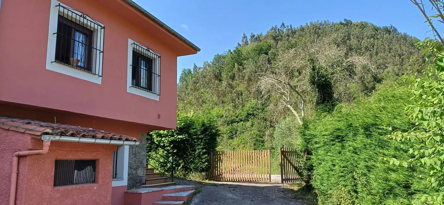 Casa o xalet en venda a Colunga