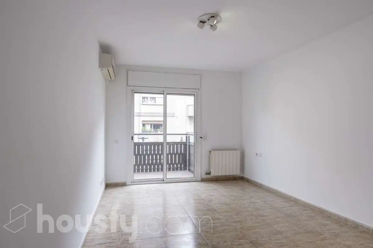 Habitación de Piso en venta en Pineda de Mar con Aire acondicionado, Terraza y Balcón