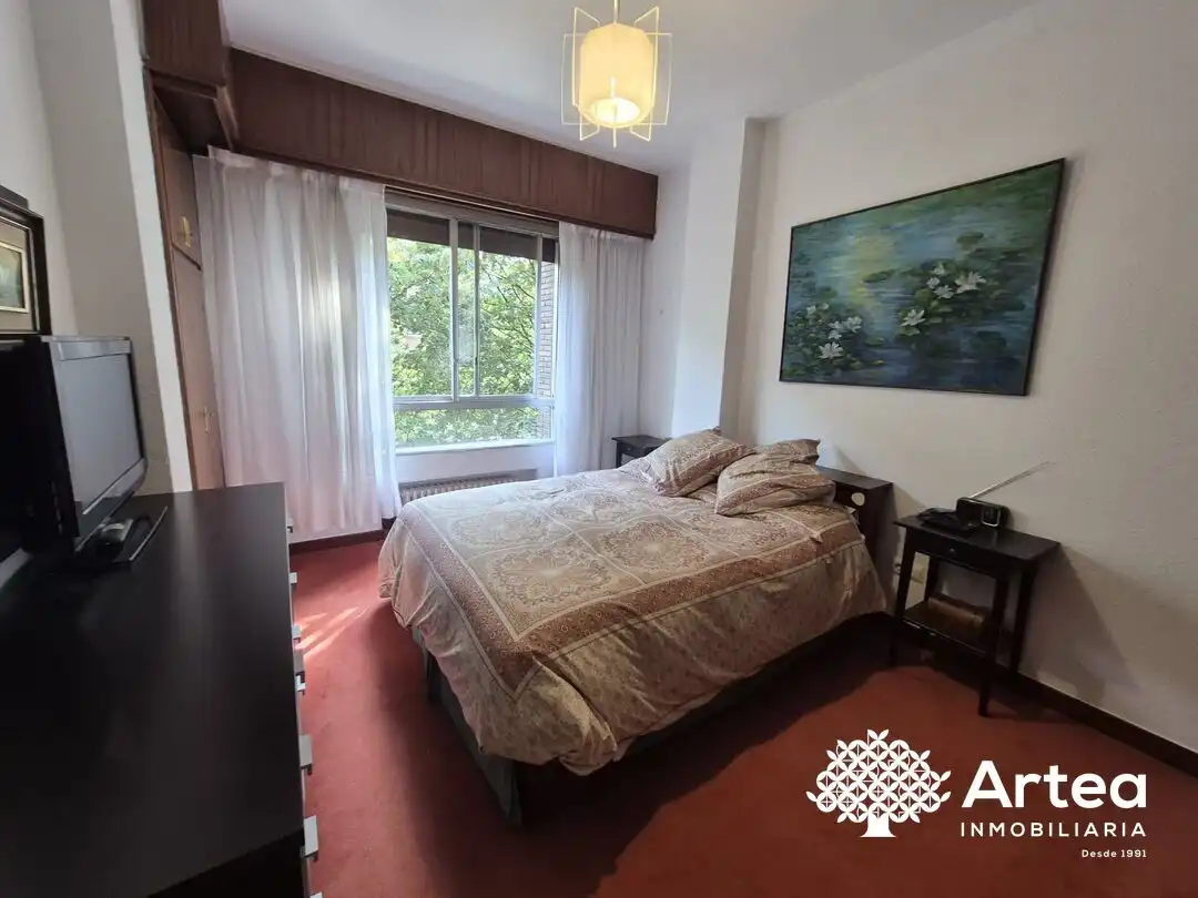 Bedroom of Flat for sale in Bilbao   with Heating