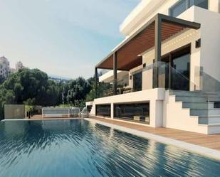 Swimming pool of House or chalet for sale in Marbella  with Air Conditioner and Terrace