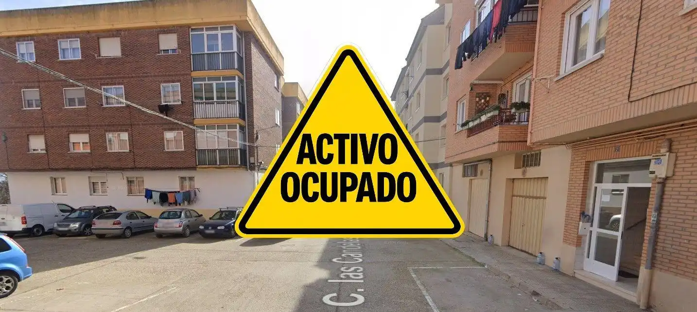 Aparcament de Pis en venda en Dueñas