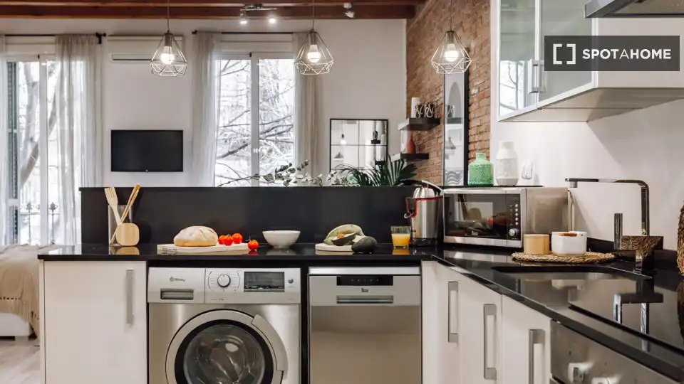 Flat with terrace to rent in Eixample, imagen 9