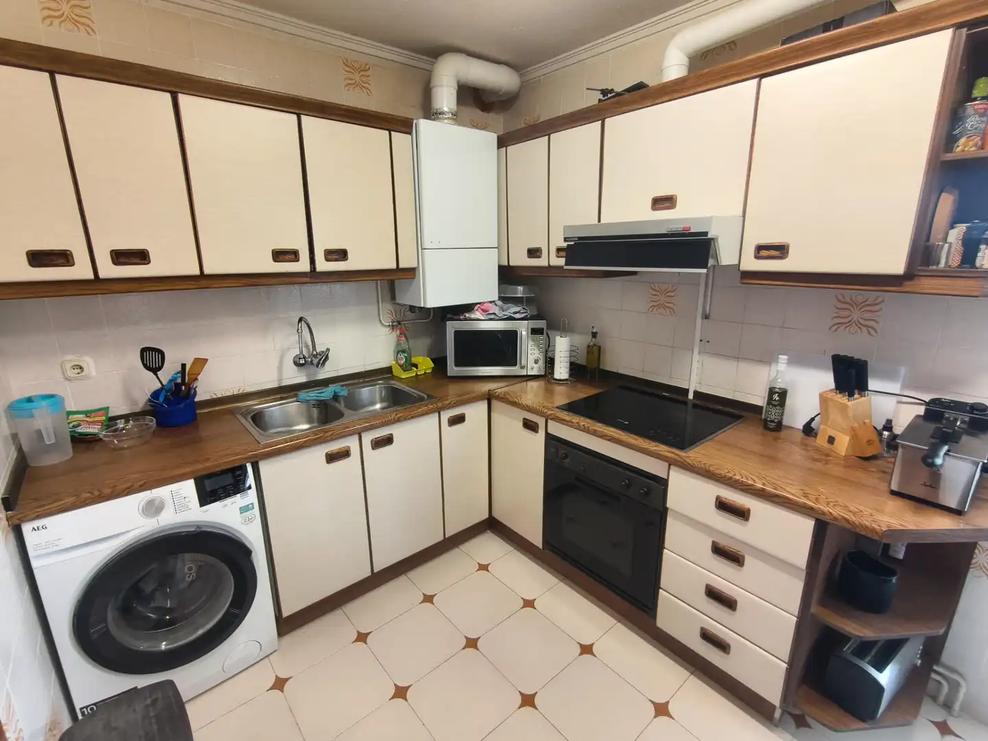 Kitchen of Flat for sale in Villamuriel de Cerrato  with Heating, Storage room and Furnished