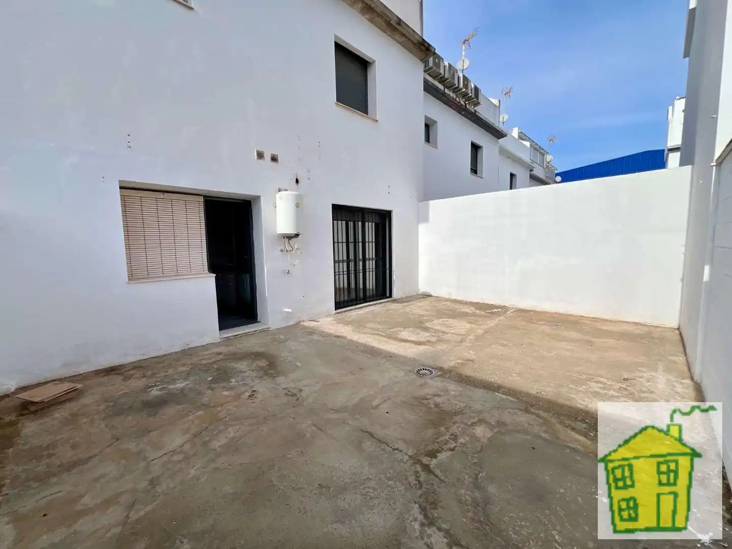 Casa amb terrassa en venda a Andújar, imagen 2