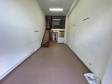 Local comercial en alquiler en Rúa de Nicaragua