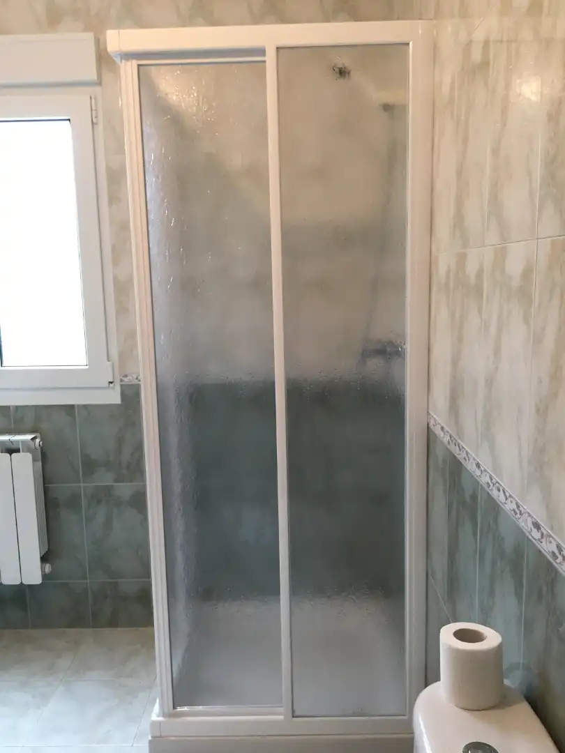 Bathroom of Houses for sale in Santiago de Compostela   with Furnished