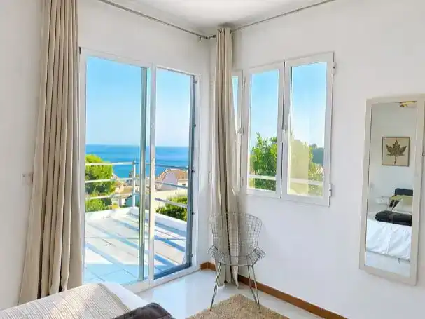 Dormitori de Casa o xalet en venda en Salobreña amb Aire condicionat, Piscina i Balcó