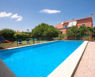 Swimming pool of House or chalet to rent in Alcalá de Guadaira  with Air Conditioner, Furnished and Oven