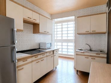 Wohnung mit Aufzug zum Verkauf in Calle Miguel Ángel 15