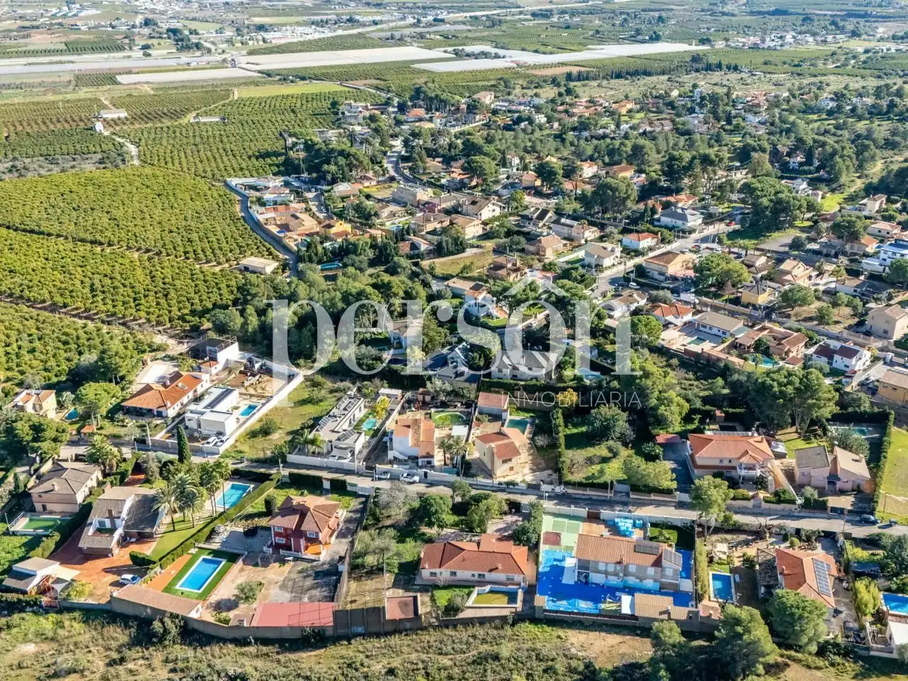 Casa o chalet en venta en Chiva con Jardín privado, Terraza y Piscina